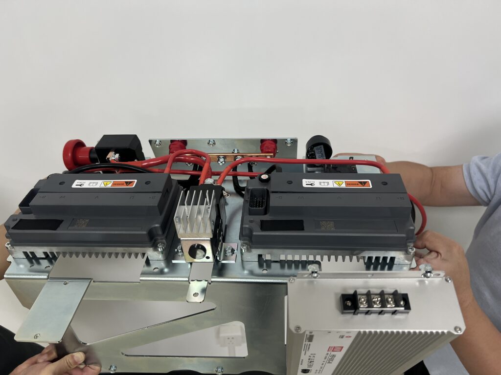 Innogo Engineering Group AG Baugruppenmontage